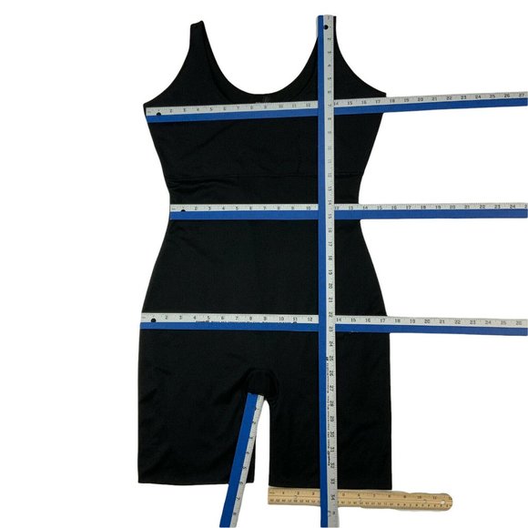 Spanx By Sara Blakely Romper Shapewear Plus 1X Black Sleeveless Scoop Mid Thigh - Picture 3 of 12